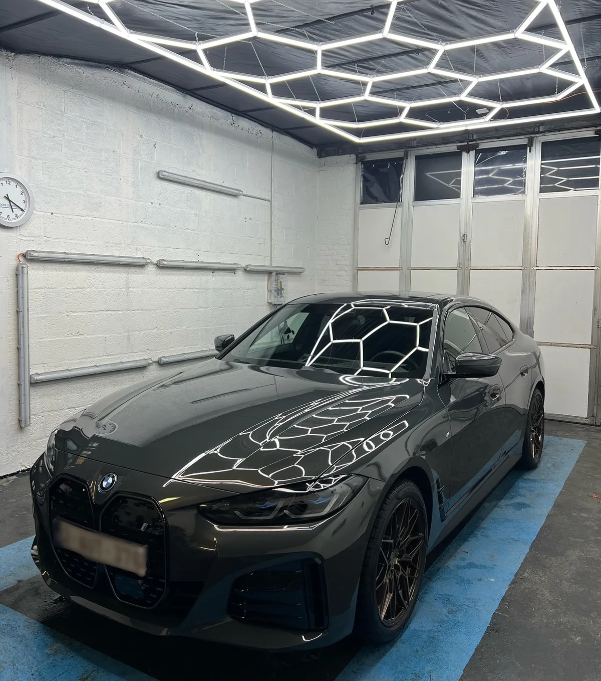 BMW in het atelier